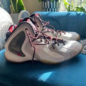 Nike Lil Penny Posite Sneakers White Gray Red 9.5 Mens